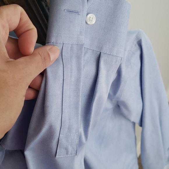 Top - Picture 2 of 2